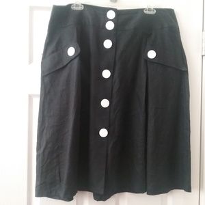 Style & Co black linen skirt with white buttons 16
